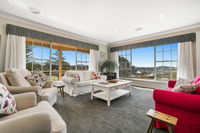 Book Molong Accommodation Vacations QLD Tourism QLD Tourism