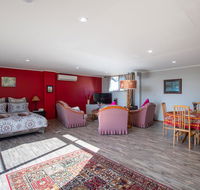 A Lismar Lodge Cottage - Queensland Tourism