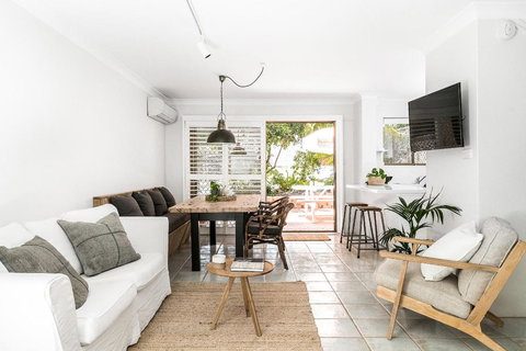 A PERFECT STAY - Cooinda - Queensland Tourism 0