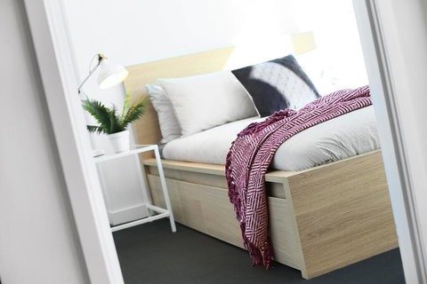 A Stylish CBD Apartment With A Stunning View - Queensland Tourism 2