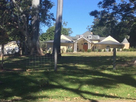 A Very French House - QLD Tourism 0