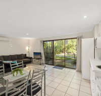 Aanuka Tropical Spa Bure - Queensland Tourism