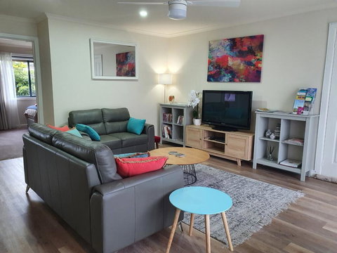 Abalone Guest Accommodation - Queensland Tourism 0