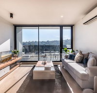 Abbortsford 2 Bed 2 Bath Mountain View Apartment - QLD Tourism