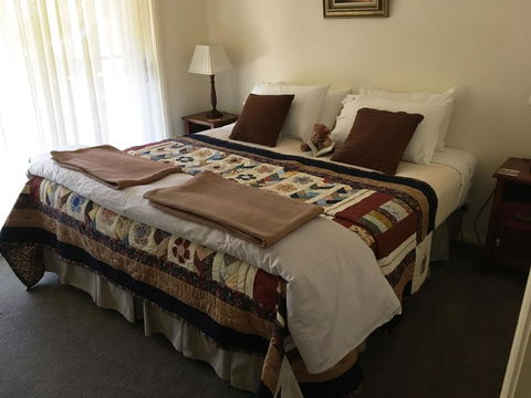 Abelia House B &B - Queensland Tourism 1