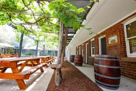 Abermain Hotel - Queensland Tourism 0