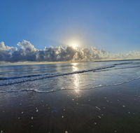 ABSOLUTE BEACH FRONT MACKAY - Comfort Resort Blue Pacific - QLD Tourism