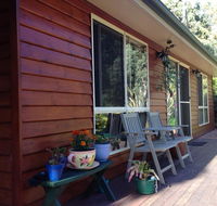 Acacia Hills Retreat - Queensland Tourism
