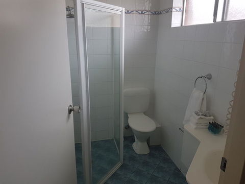 Acacia Motel - QLD Tourism 3