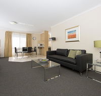 Accommodate Canberra - Kingston Court - Queensland Tourism