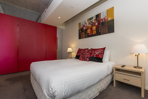 Accommodate Canberra - New Acton - Queensland Tourism 0