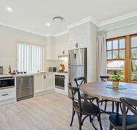 Accommodation Hunter - Adams Street Maitland - Queensland Tourism