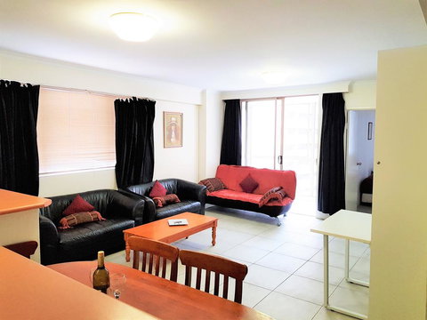 Accommodation Sydney - Pitt Street - Queensland Tourism 0