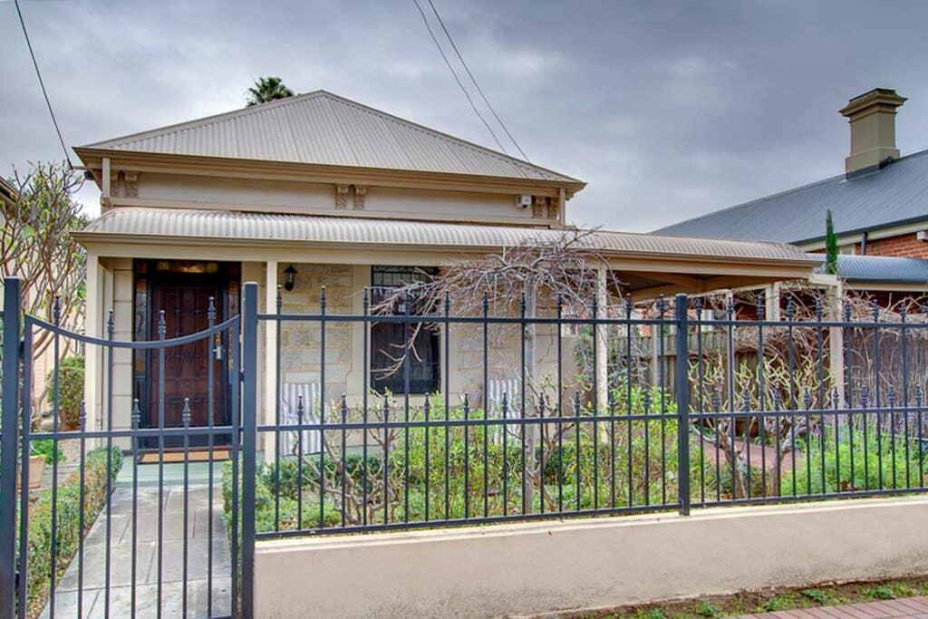 St Peters SA QLD Tourism