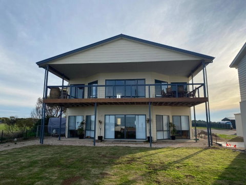 Edithburgh Sea Views - QLD Tourism 0