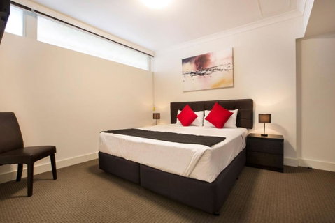 Enfield Hotel - QLD Tourism 3