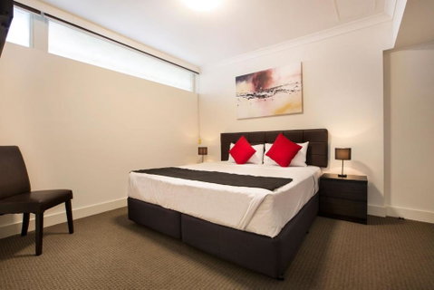 Enfield Hotel - QLD Tourism 0