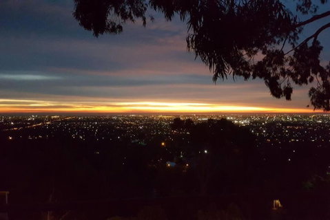 Family Home Prestigious Suburb Panoramic Views - QLD Tourism 3
