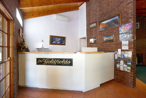 Goldfields Motel - QLD Tourism 0