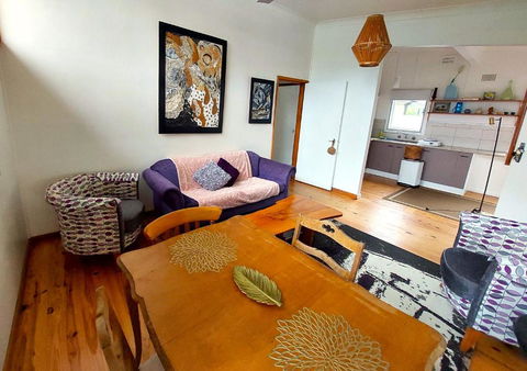 Front Apartment At The Cottage- 2 Bedrooms - Geneva In Kyogle - QLD Tourism 2