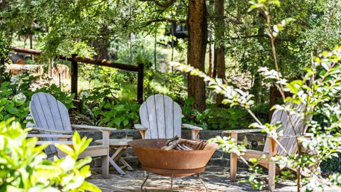 FROGWELL HOLLOW Immerse Into An Idyllic Fairytale - QLD Tourism 1