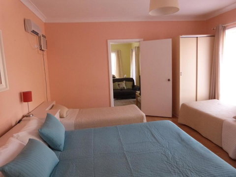 Fullarton Motor Lodge - QLD Tourism 4