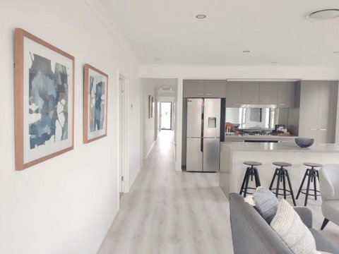 Gold Coast Oasis Villa At Coomera - QLD Tourism 0