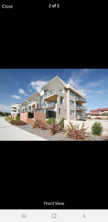 GREENWAY WATERS Apartments - QLD Tourism 0