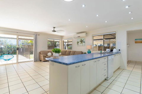 Hidden Gem At Mudjimba - Queensland Tourism 3