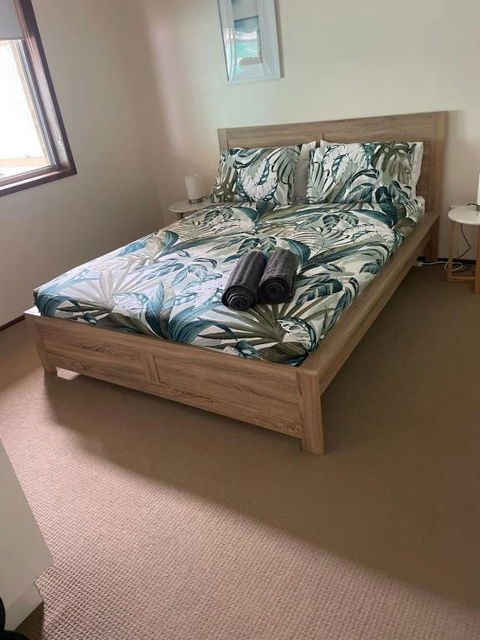 Hideaway Reef Cottage - Queensland Tourism 1