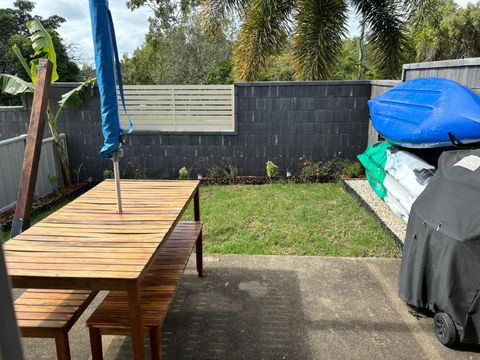 Hideaway Reef Cottage - Queensland Tourism 3