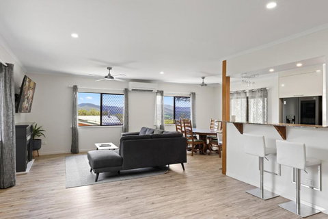 Highview Atherton - Queensland Tourism 2