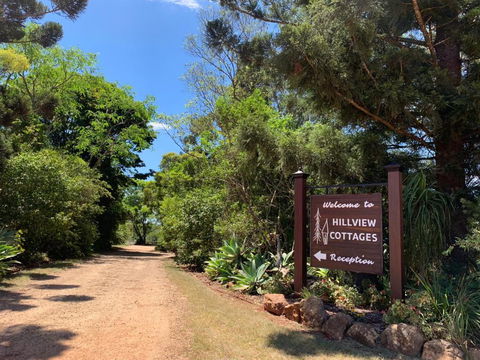 Hillview Cottages - QLD Tourism 0