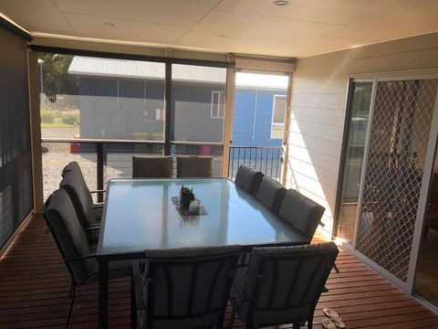 Holiday Escape Milang - Queensland Tourism 1