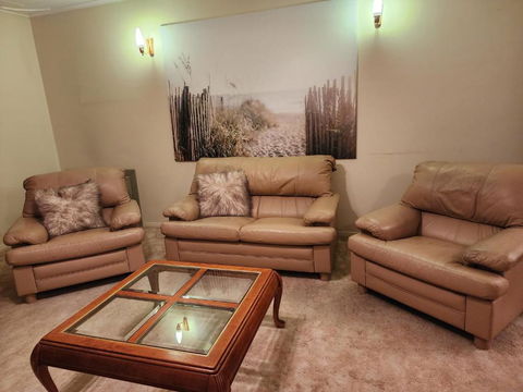 Home Offers Stunning Views - QLD Tourism 0