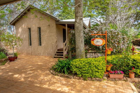 Homewood Cottages - QLD Tourism 2