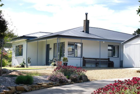 Hoopers Cottage - QLD Tourism 0