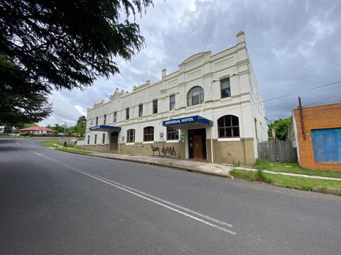 Imperial Hotel Motel Portland 2847 - Queensland Tourism 0