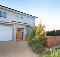 Adelphi Views on Luton - Woodlands - Queensland Tourism