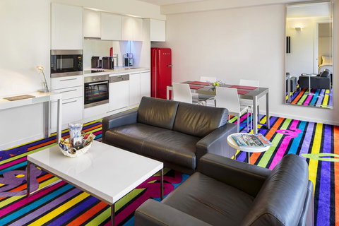 ADGE Apartment Hotel - Queensland Tourism 2