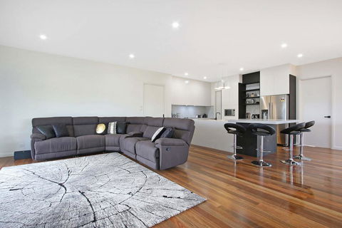 Adori Maloo - Bundalong - Queensland Tourism 2