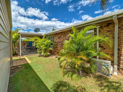 Affordable Holiday Home - QLD Tourism 1