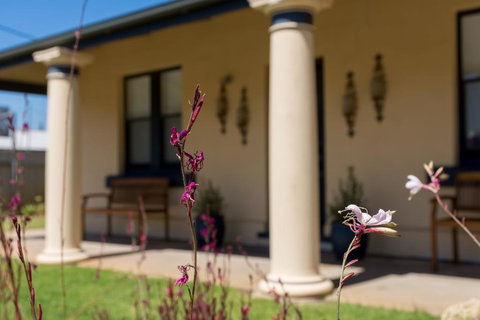 Agnes Cottage Bed & Breakfast - Queensland Tourism 3