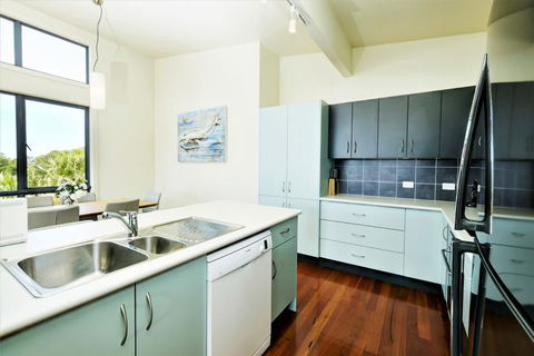 AIYANA - Queensland Tourism 1