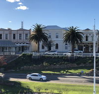 Albany Foreshore Guest House - QLD Tourism