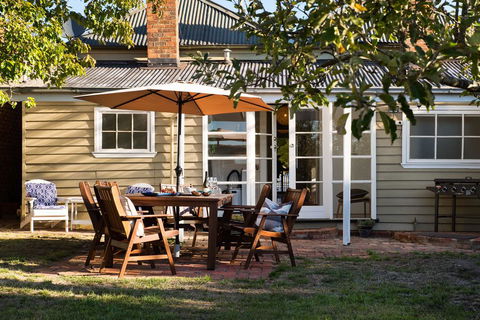 Albert Cottage - Queensland Tourism 3