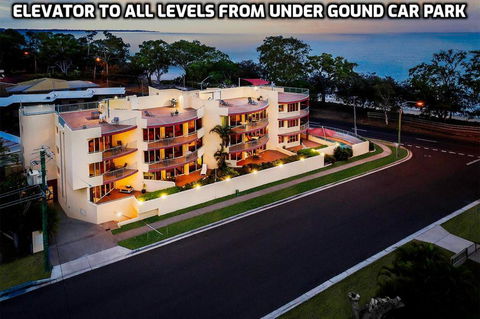 Alexander Beachfront Apartments - QLD Tourism 0