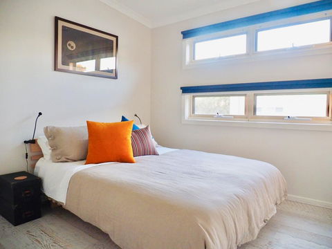 Alice's Palace, 2-minute Walk To Lifeguard Patrolled Surf Beach - QLD Tourism 3