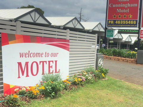 Allan Cunningham Motel - QLD Tourism 1