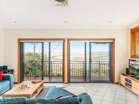 Allure - On Seven Mile Beach Gerroa - QLD Tourism 2
